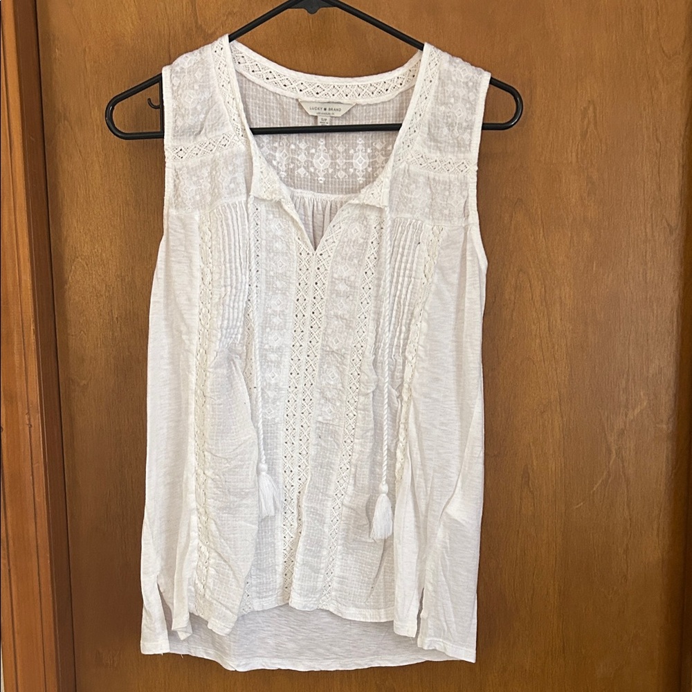 Lucky Brand White Lace Detail Sleeveless Blouse